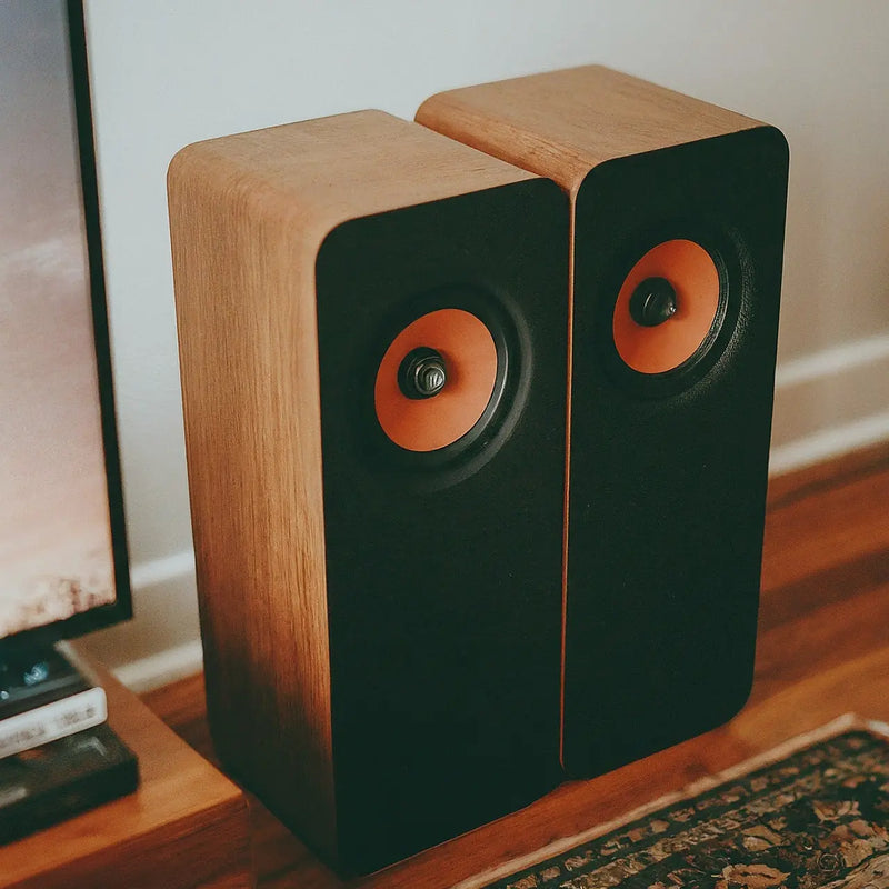 7 Tips for Optimizing Home Theater Speakers in Small Spaces