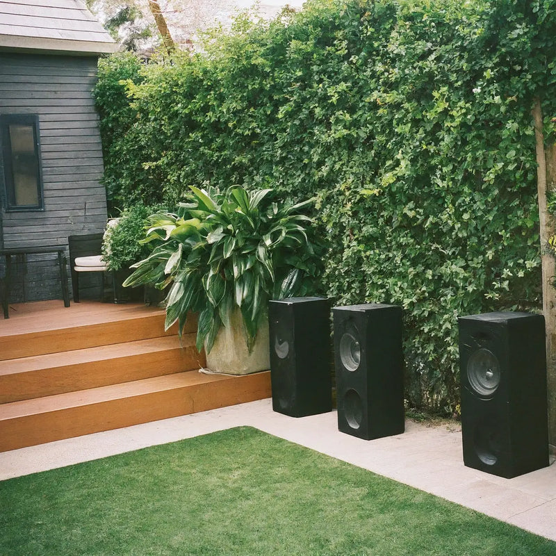 How to Choose the Right Backyard Sound System for Your Home in Corona?